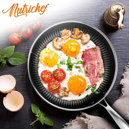 7-Piece Triply Stainless Steel Cookware Set - Non-Stick Honeycomb Fire Textured Pattern Frying Pans and Wok with Lids, Oven & Dishwasher Safe, Suitable for All Cooktops