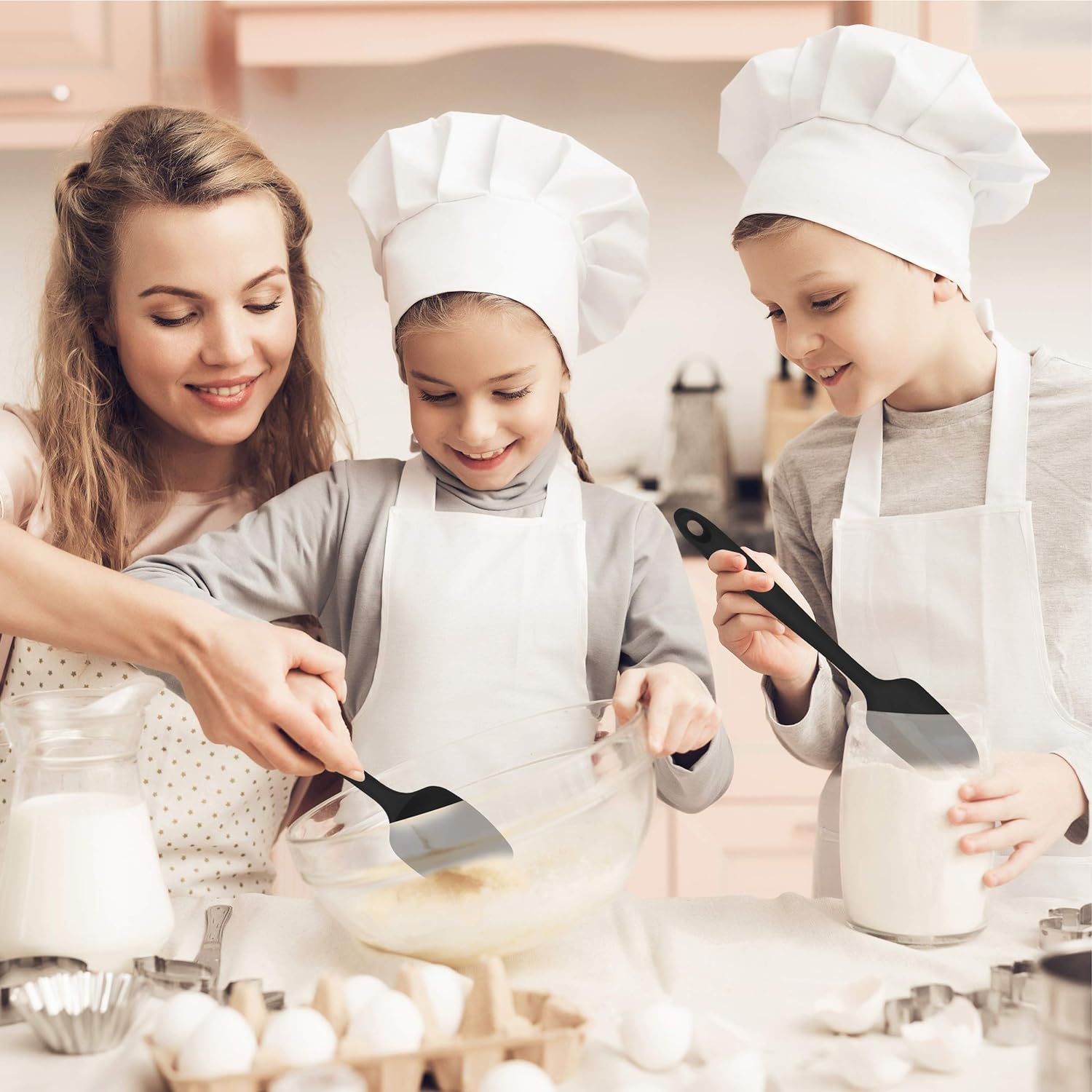 Silicone Spatula Set 4 Pcs Rubber Spatulas Silicone Heat Resistant 600°F, Spatulas for Nonstick Cookware, Seamless Design with Stainless Steel Core, Dishwasher Safe, Bonus Tongs Included