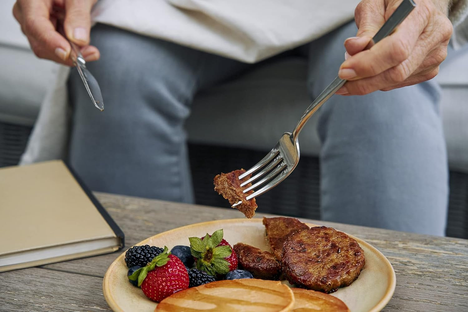 Beyond Breakfast Sausage Plant-Based Patties Box,6 Pack,7.4 Oz