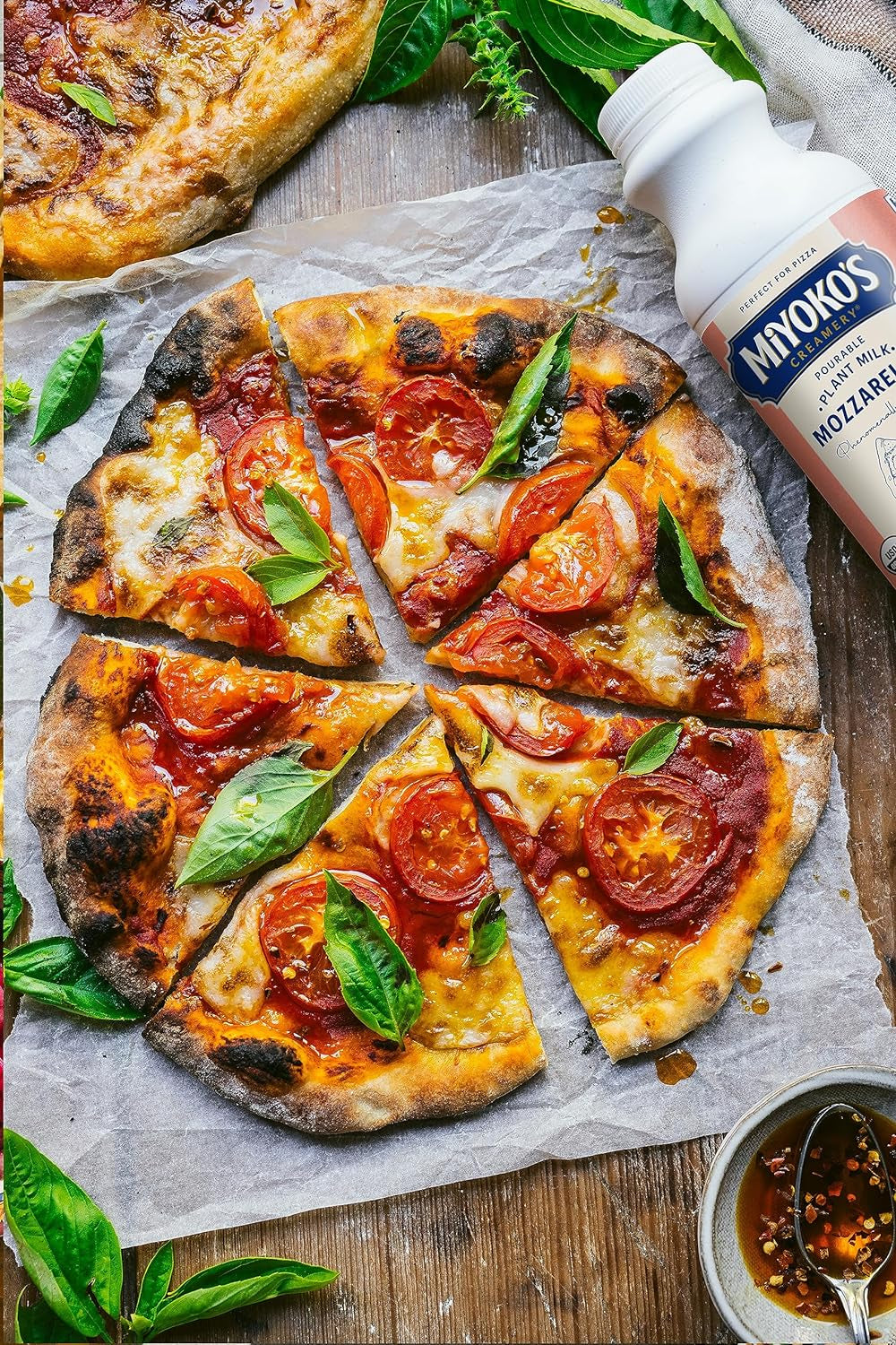 MIYOKO'S CREAMERY Organic Pourable Mozzarella Cheese, Melts-Bubbles-Browns, Made from Plant Milk, Dairy Free, Vegan, 16Oz. (1-Pack)